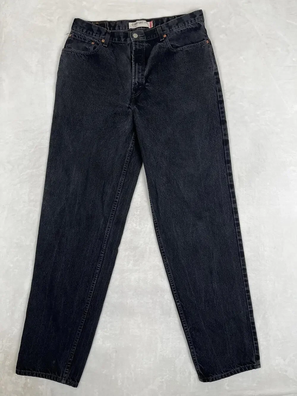 Levi's 560 Jeans Mens 36x38 Black Relaxed Tapered Denim Dark Wash READ